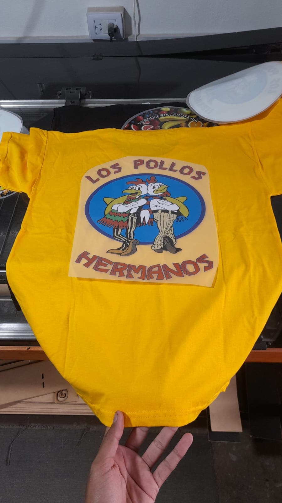 ESTAMPADO Y SUBLIMADO EN PRENDAS