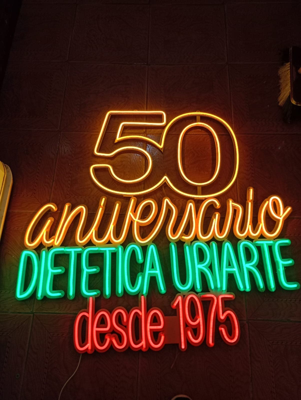 CARTEL NEON DECORATIVO PERSONALIZADO