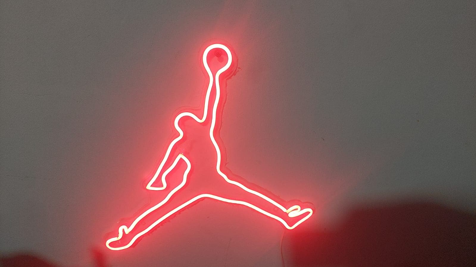 Neonjordan